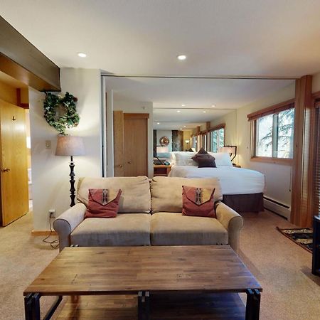 Laurelwood Condominiums 109 Snowmass Village Room photo